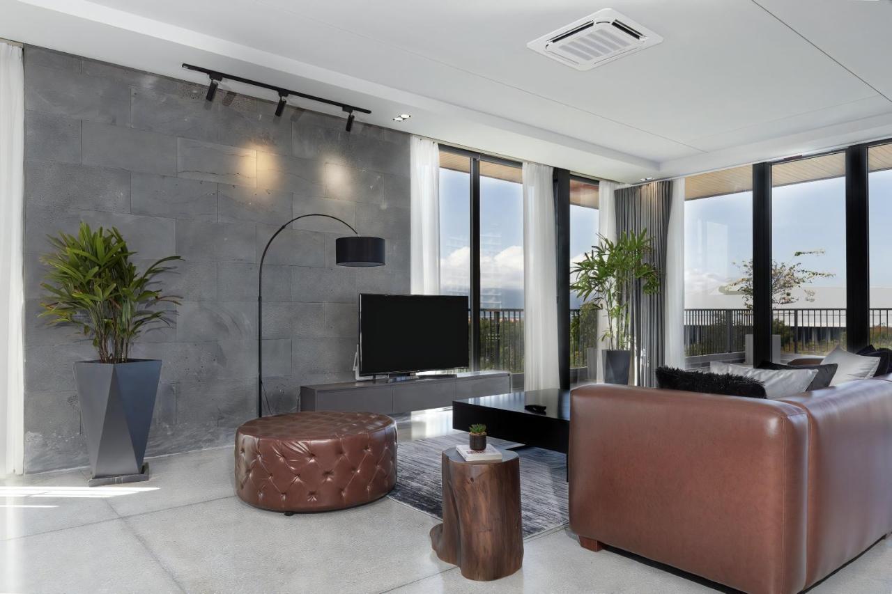 The Sense Apartment - Modern, Near My An Beach Дананг Экстерьер фото