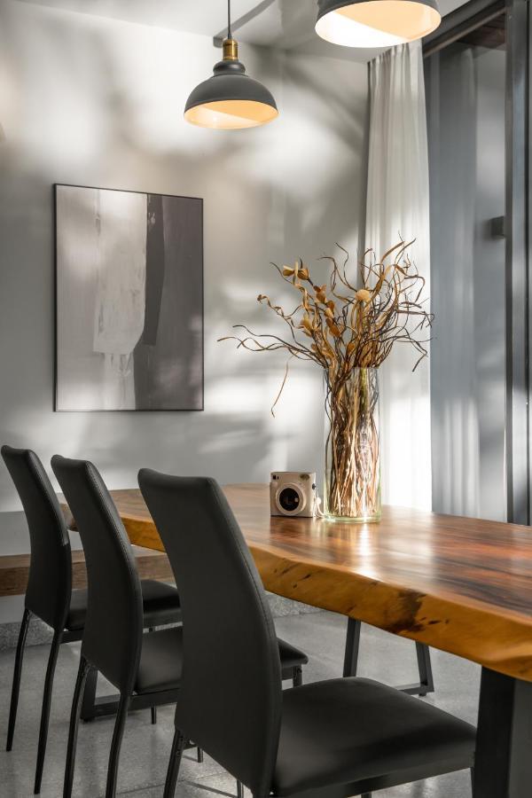 The Sense Apartment - Modern, Near My An Beach Дананг Экстерьер фото